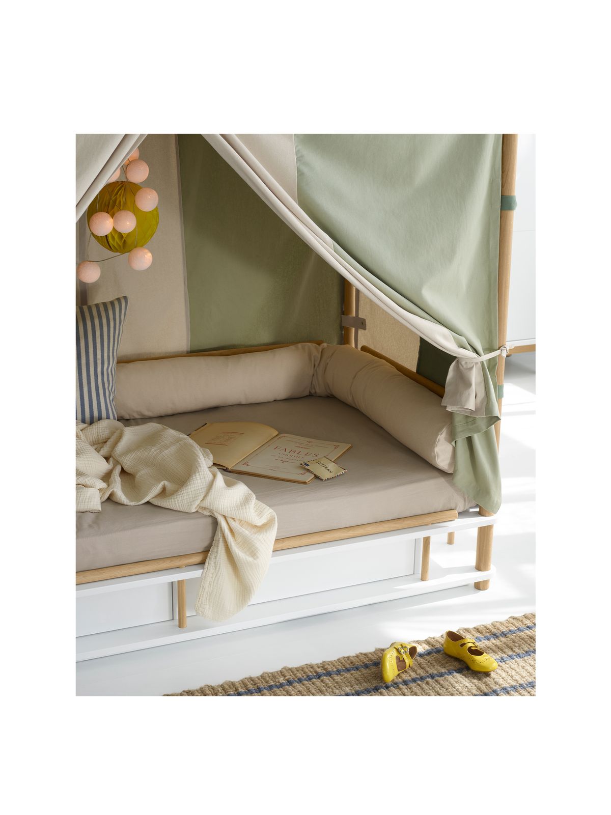OF_CampCollection_061201_061702_061705.png__PID:d5a280d5-d763-4bdd-b6a9-e2139506a049