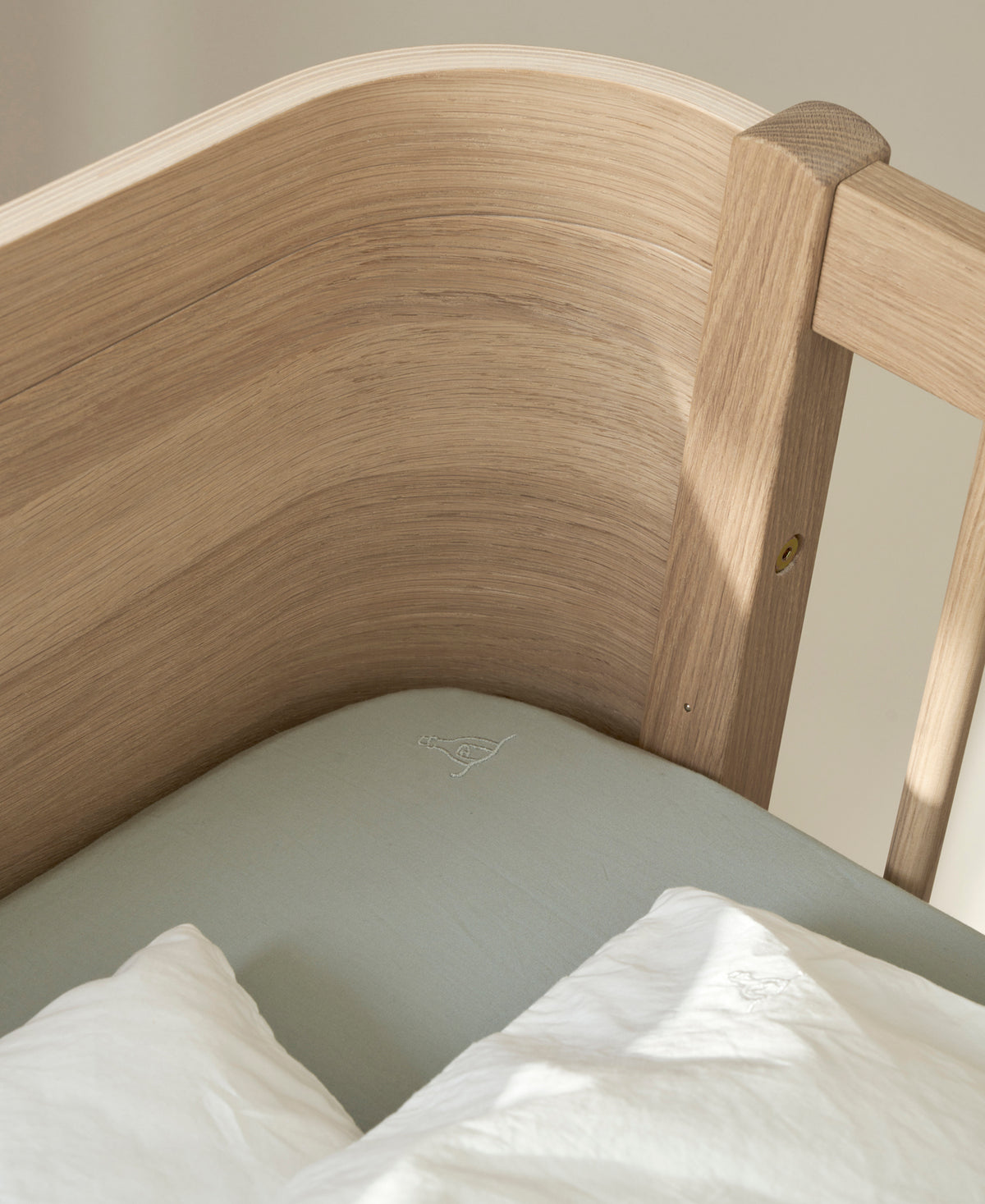 Wood Mini+ halbhohes Etagenbett, Eiche